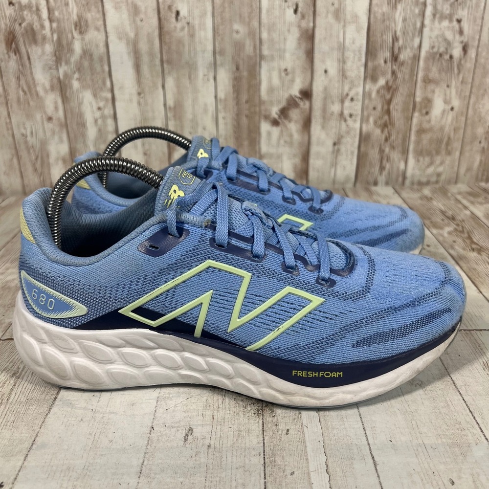 New Balance Fresh Foam 680 v8 Light Blue Lime Green Running Shoes W680RL8 Size 9